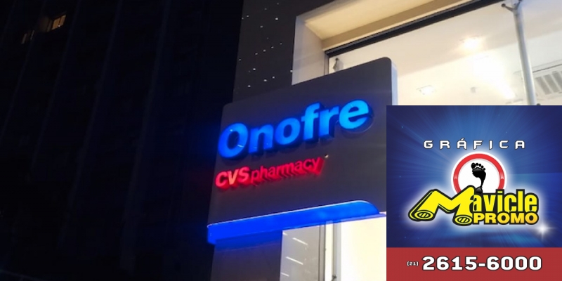 Primeira CVS do Brasil é inaugurada, oficialmente, em São Paulo   Guia da Farmácia   Imã de geladeira e Gráfica Mavicle Promo